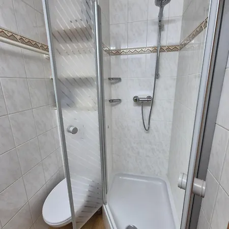 Turmfalke 2-zimmer-appartement Mit Sauna Und Schwimmbad *