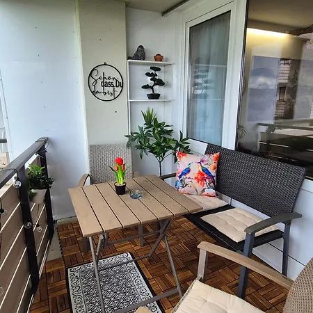 Turmfalke 2-zimmer-appartement Mit Sauna Und Schwimmbad Apartamento *