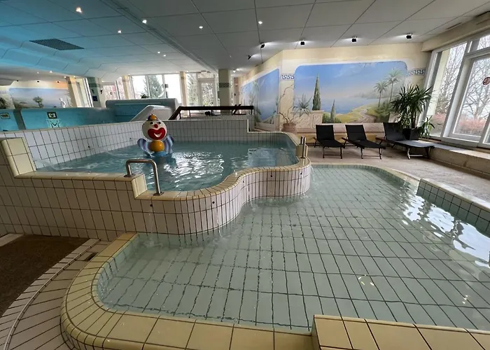 Turmfalke 2-zimmer-appartement Mit Sauna Und Schwimmbad Appartamento