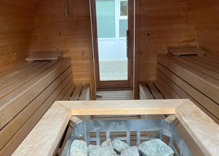 Turmfalke 2-zimmer-appartement Mit Sauna Und Schwimmbad *