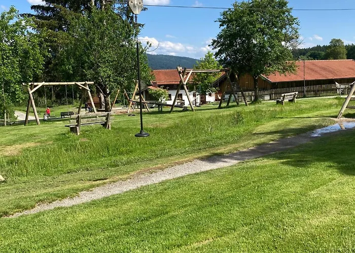 아파트 Hecht Ferienvermietung - Turmfalke 2-zimmer-appartement Mit Sauna Und Schwimmbad 상트엥글마